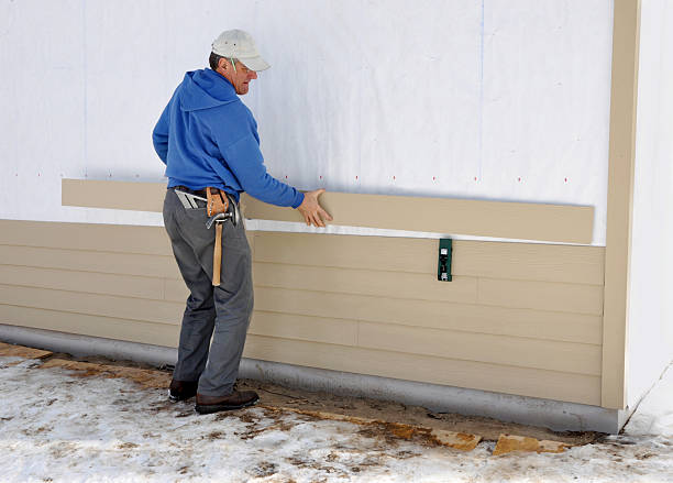 Best Fascia and Soffit Installation  in Fincastle, TN